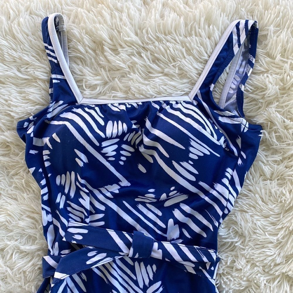 Mainstream Retro Style Bathing Suit 12 - Picture 2 of 9